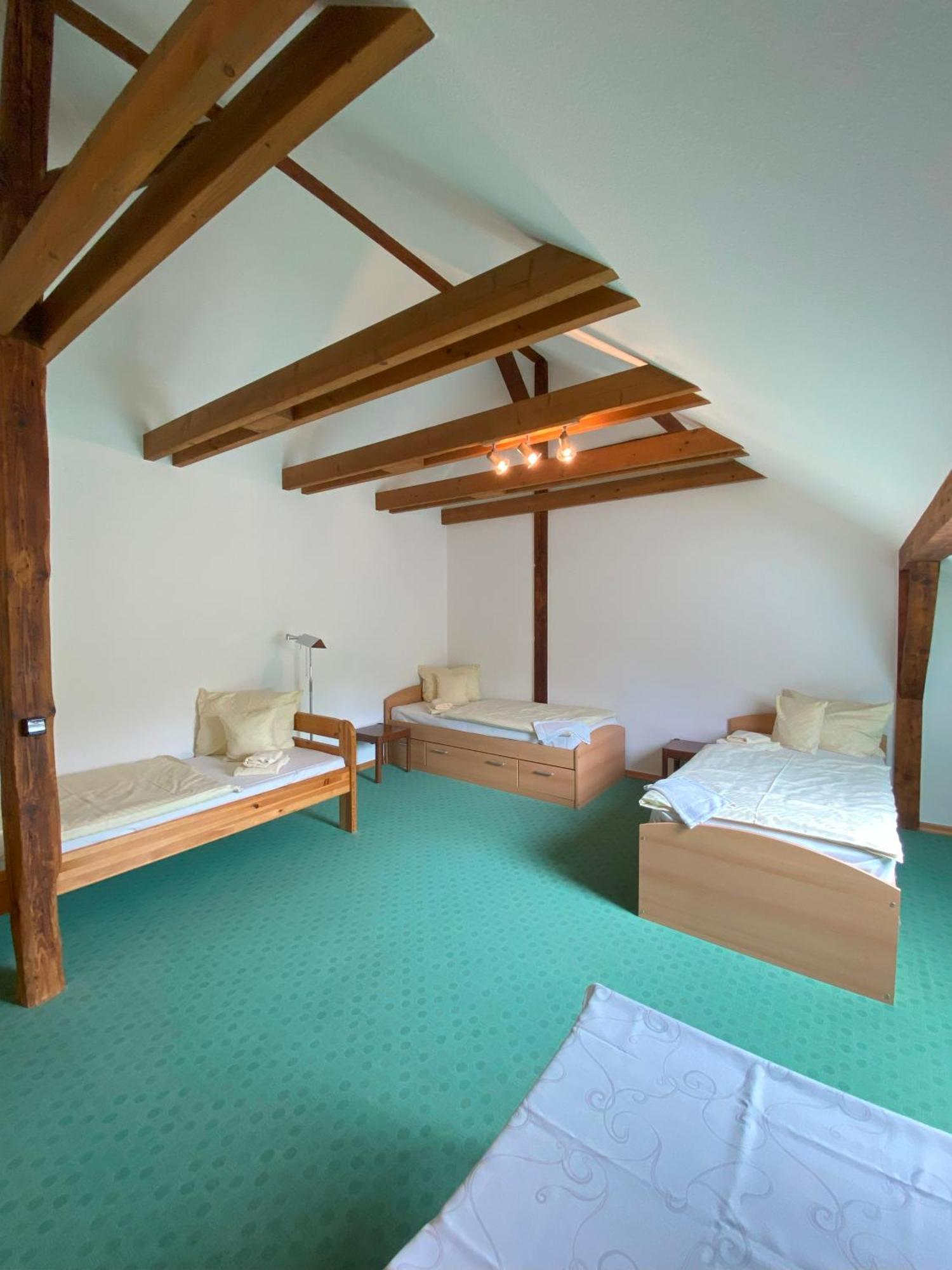Bildungsgut Schmochtitz Hotel Bagian luar foto
