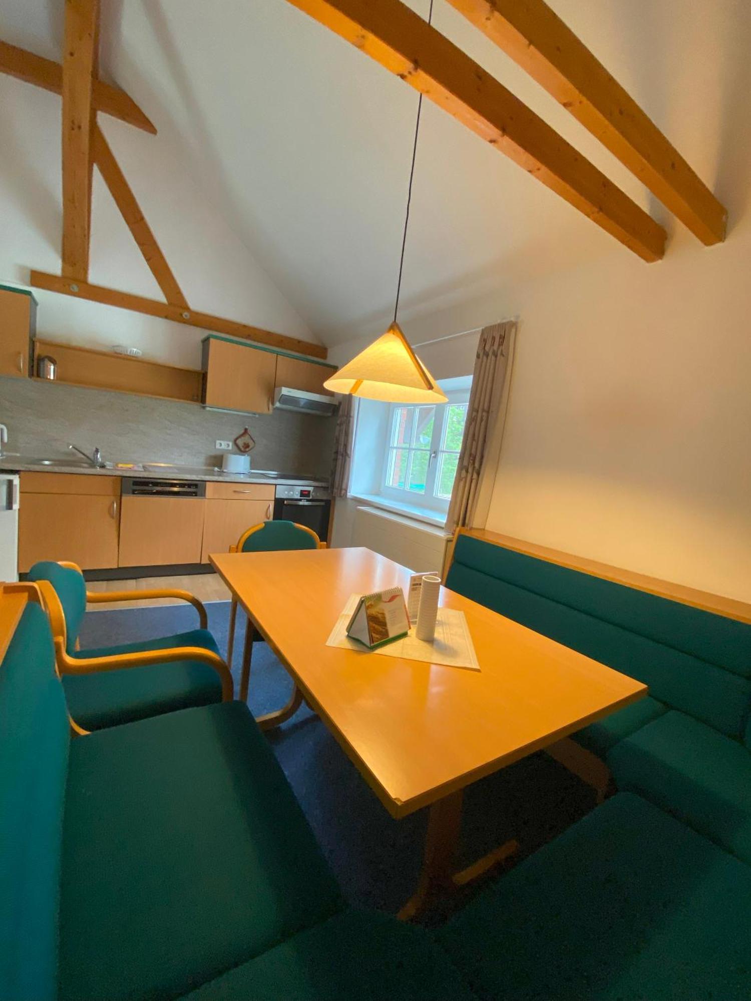 Bildungsgut Schmochtitz Hotel Bagian luar foto