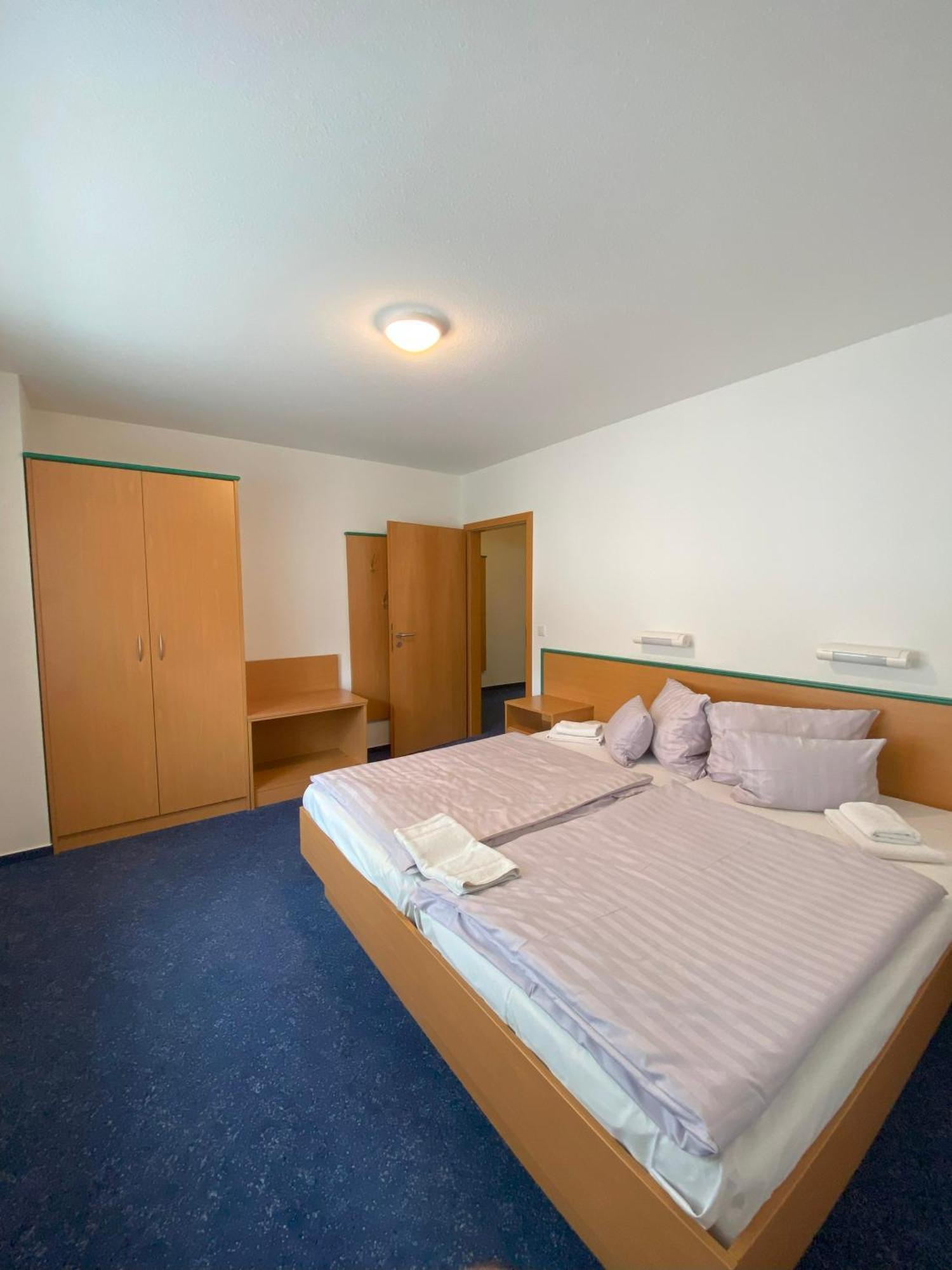 Bildungsgut Schmochtitz Hotel Bagian luar foto