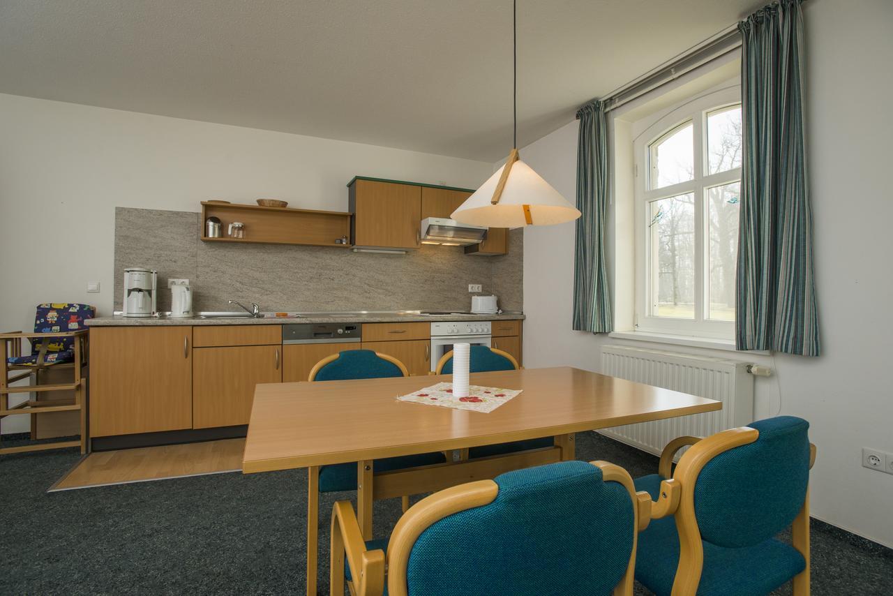 Bildungsgut Schmochtitz Hotel Bagian luar foto